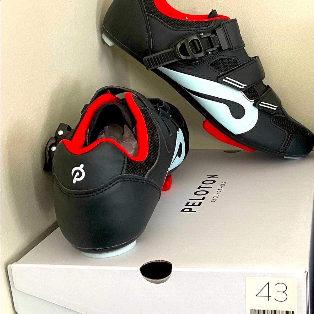 Peloton indoor cycling shoes!